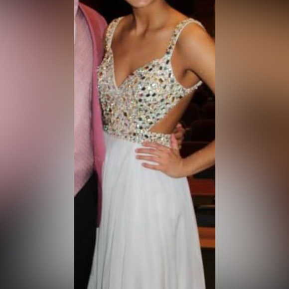 Gorgeous White Jovani Prom Dress w/ Intricate Beading, Sequins, & Rhinestones - Picture 2 of 12